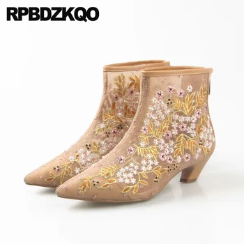 Летние кружевные сандалии на массивном каблуке с вышивкой, Свадебные пинетки с острым носком, женская обувь роскошного бренда, расшитая стразами, Зимняя сетка 7