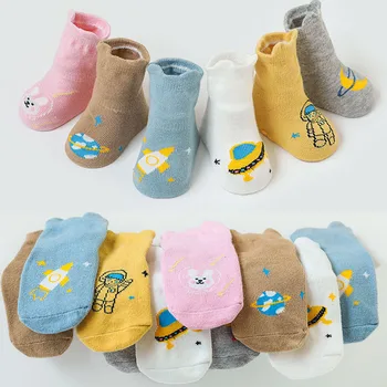 Новые милые детские носки на нескользящей подошве, мягкие хлопковые носки для малышей для мальчиков и девочек, зимние теплые домашние носки для пола, обувь 9