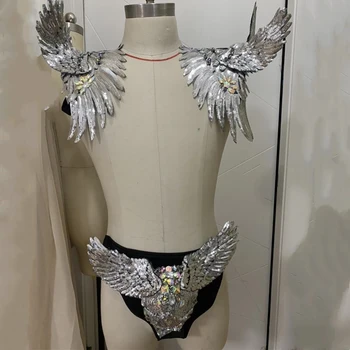 Сексуальная мужская одежда для выступлений танцовщиц на сцене Серебряные блестки Стразы Шорты с крыльями Ангела на плечах сценическая одежда для ночного клуба