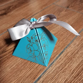 Треугольная пирамидальная коробка для конфет, бумажная подарочная коробка для оформления свадьбы, детского душа, вечеринки 7